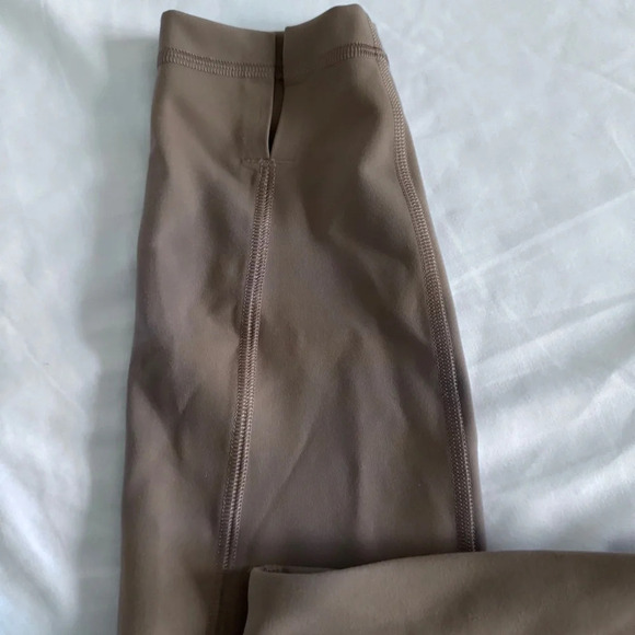 🆕🤎 Lululemon Asia Fit Wunder Train HR Tight 24” Hem Slit - Tauptastic Tan - Picture 6 of 14